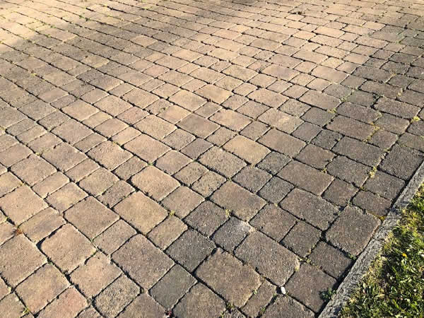 driveway cleaning west sussex